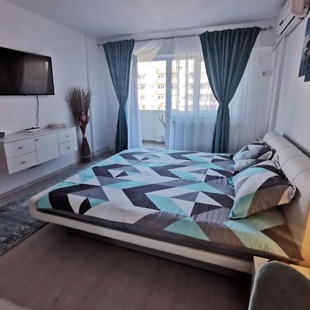 Apartament Regim Hotelier Deva Exterior foto