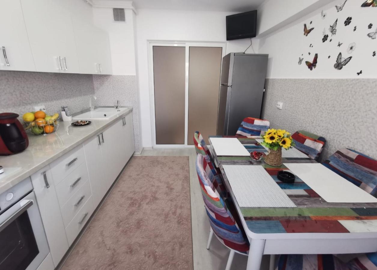 Apartament Regim Hotelier Deva Exterior foto