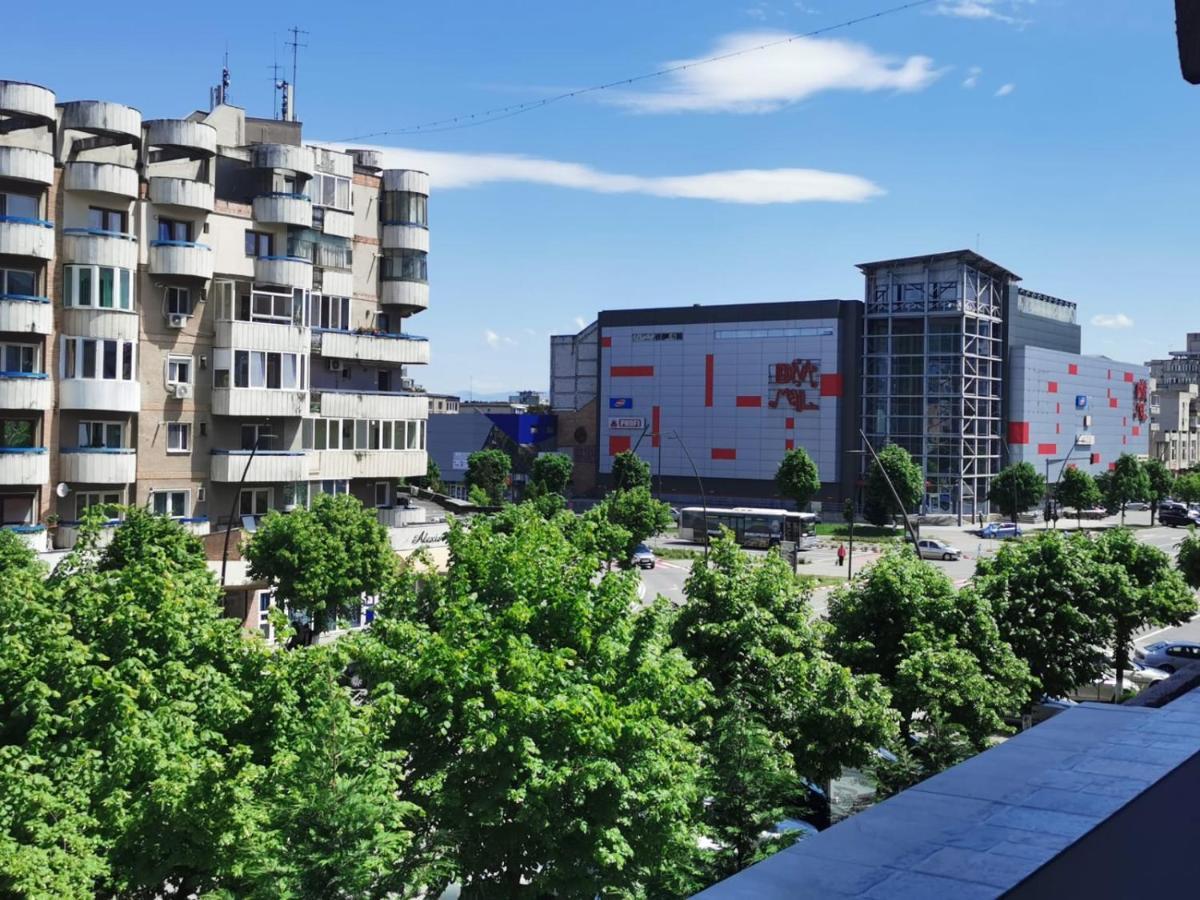 Apartament Regim Hotelier Deva Exterior foto